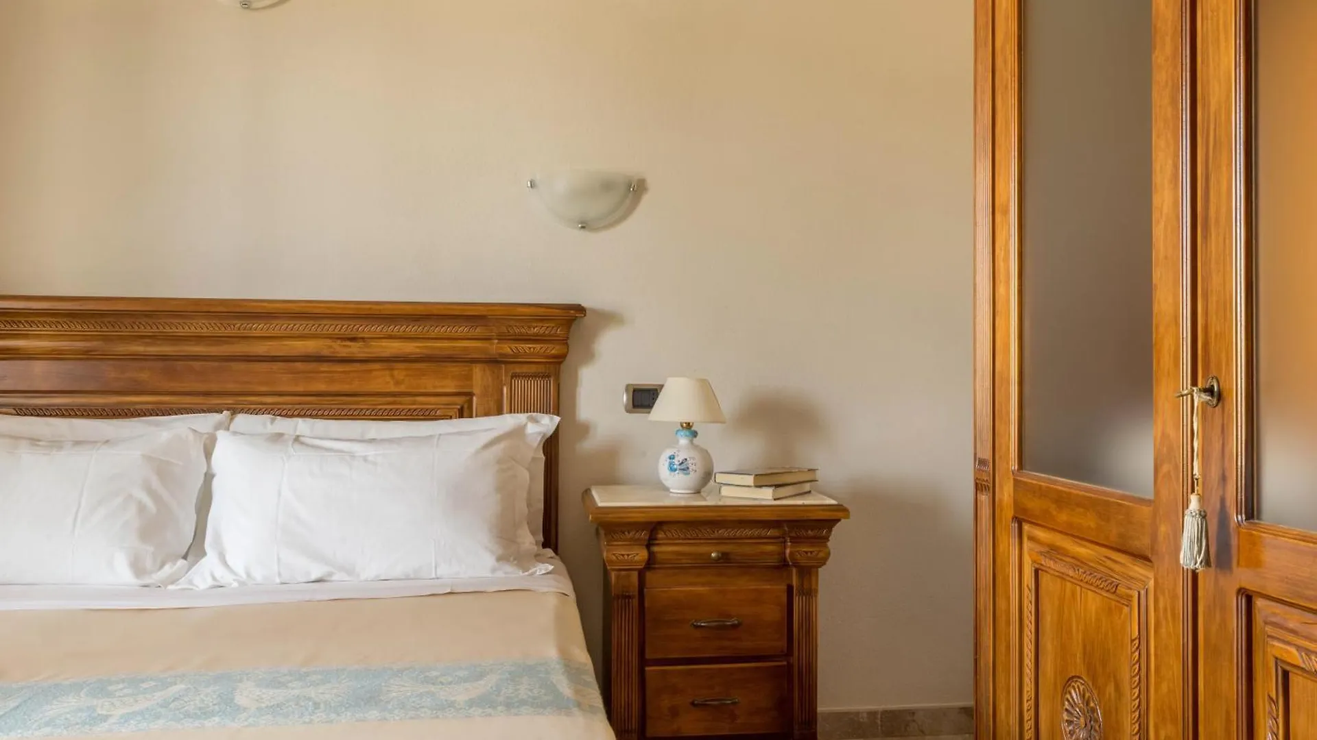Hotel Sa Suergia Villasimius 3*,
